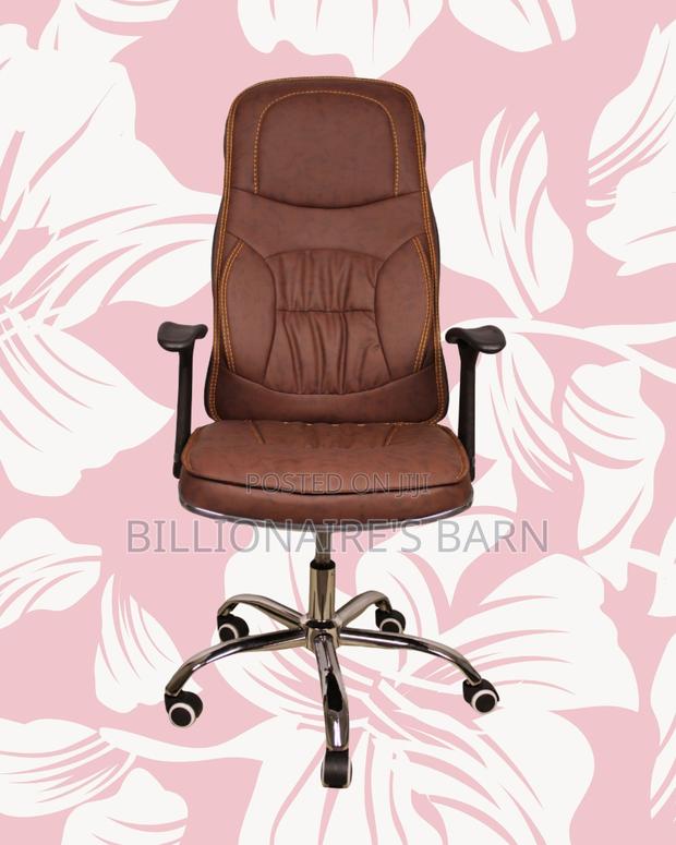 Minimal Ergonomic Executive Leather Chair | High-Density Foam Seat - thumbnail 3