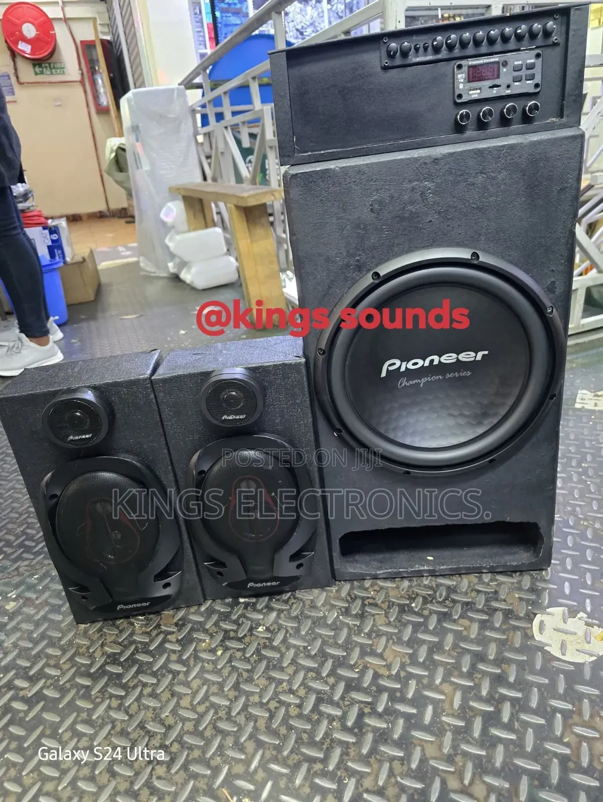 Pioneer Hometheatre System.
