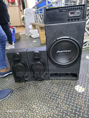 Pioneer Hometheatre System.