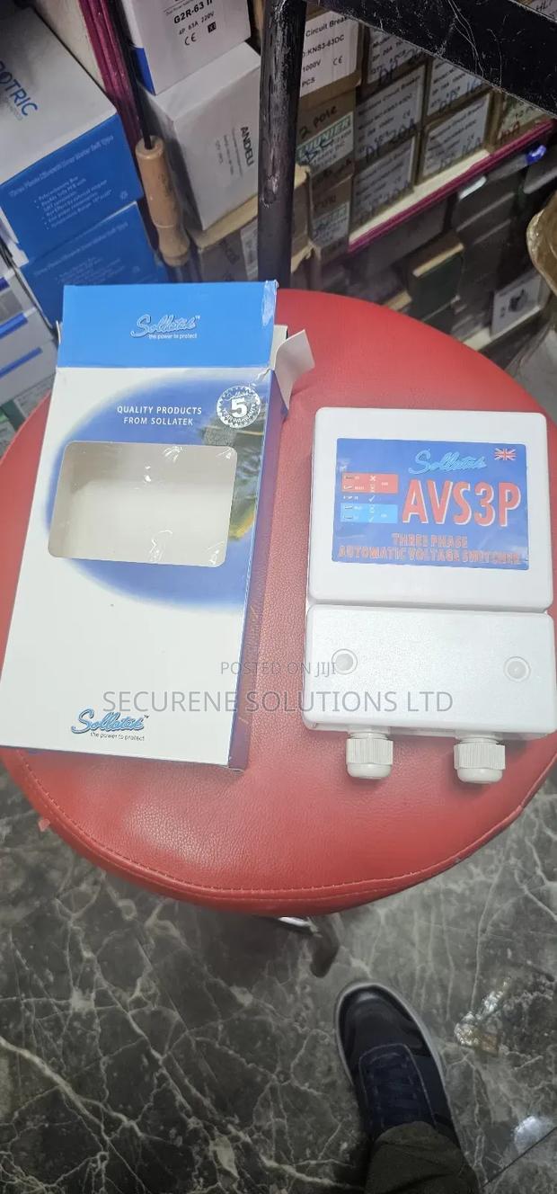 30amps Sollatek Avs3p Three Phase Automatic Voltage Switcher. - thumbnail 5