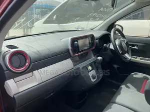 Toyota Passo 2018 Red