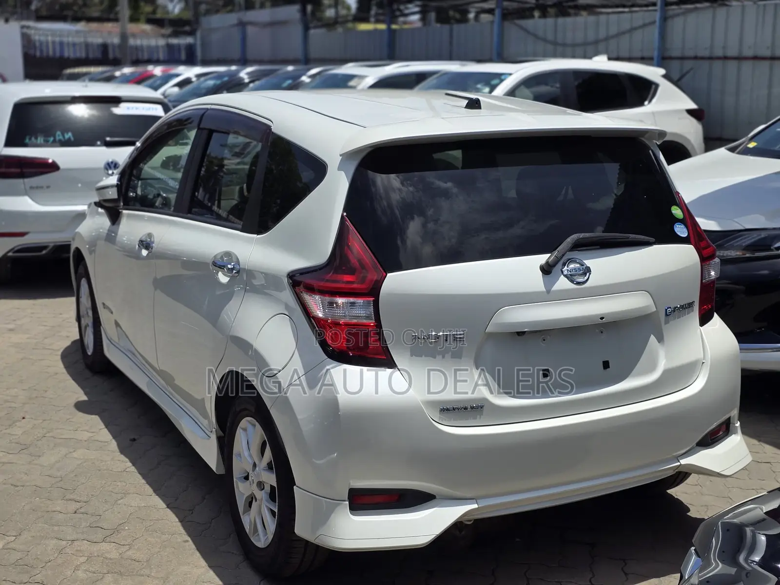 Nissan Note 2018 White