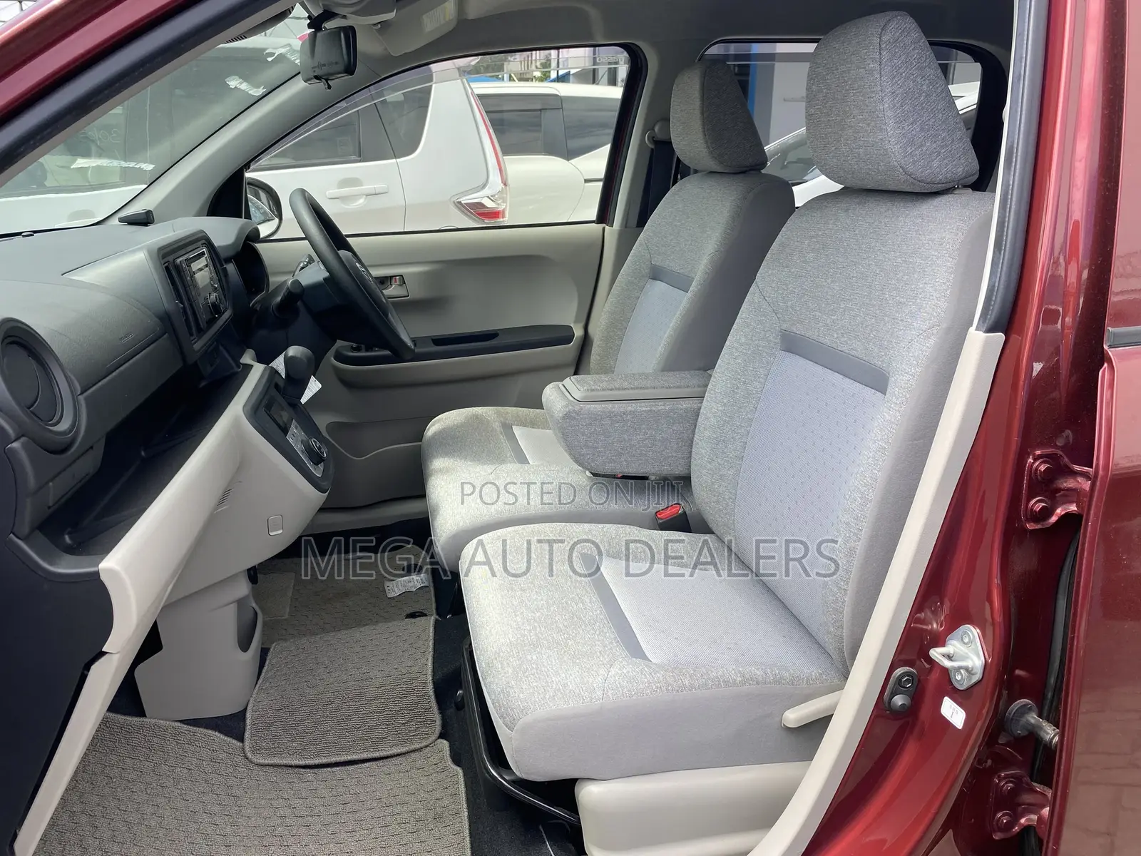 Toyota Passo 2018 Red