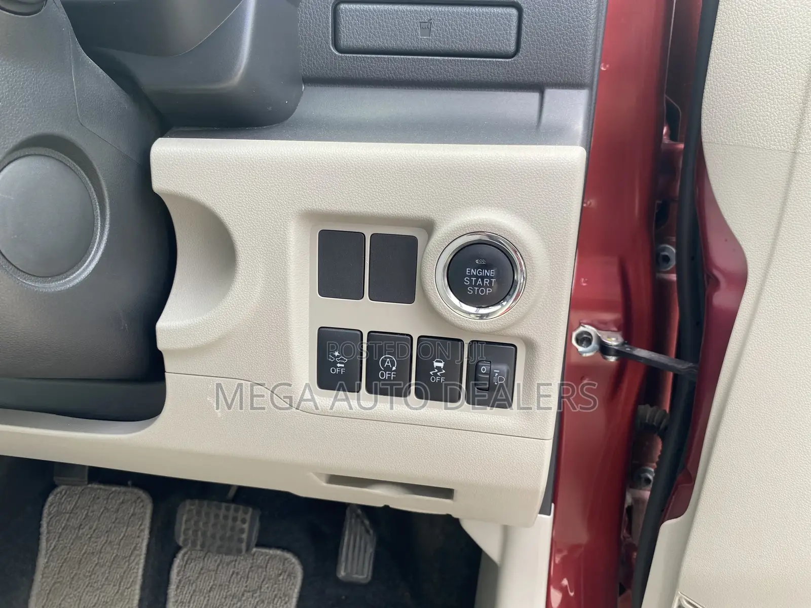 Toyota Passo 2018 Red
