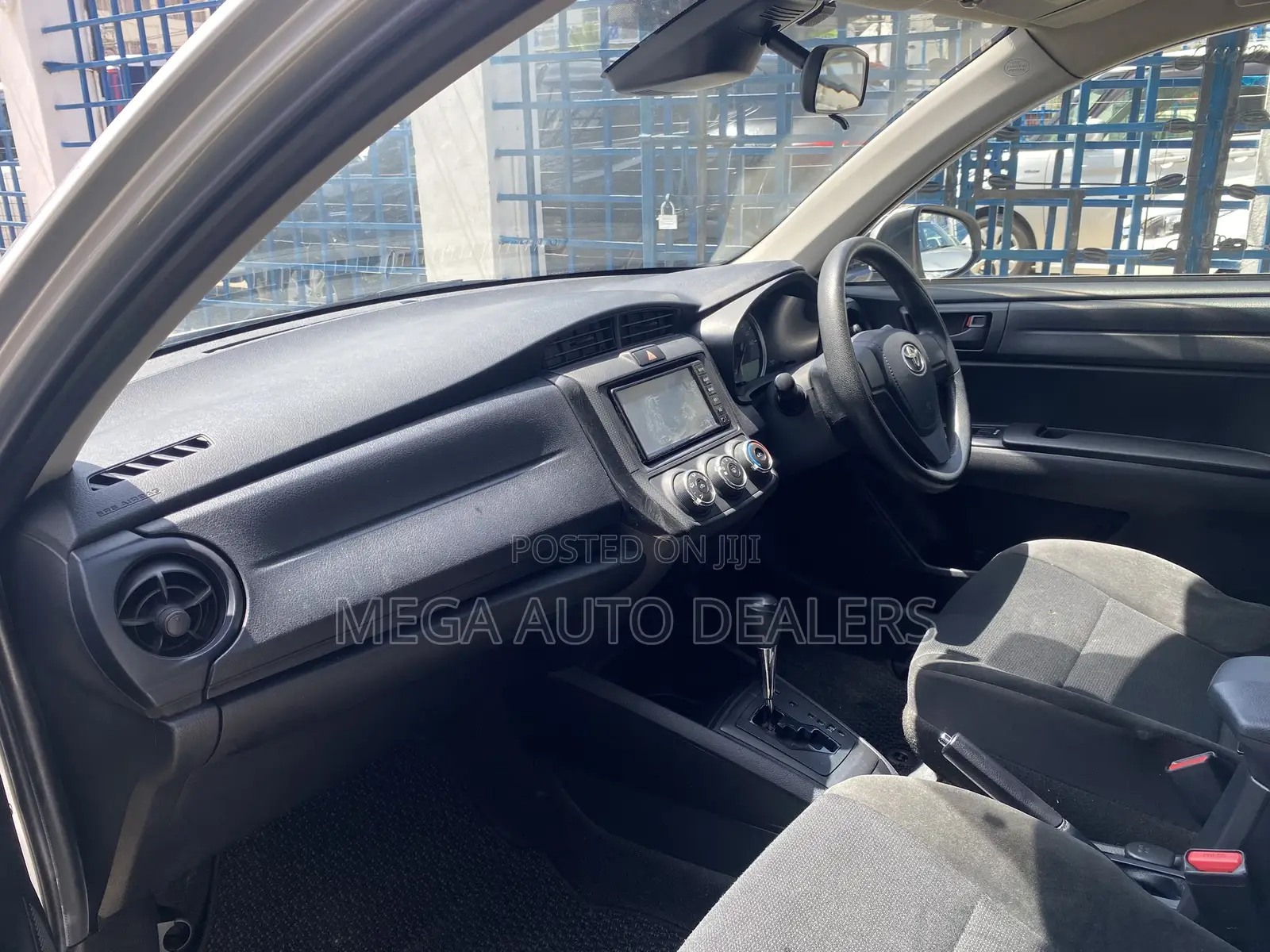 Toyota Axio 2018 Silver
