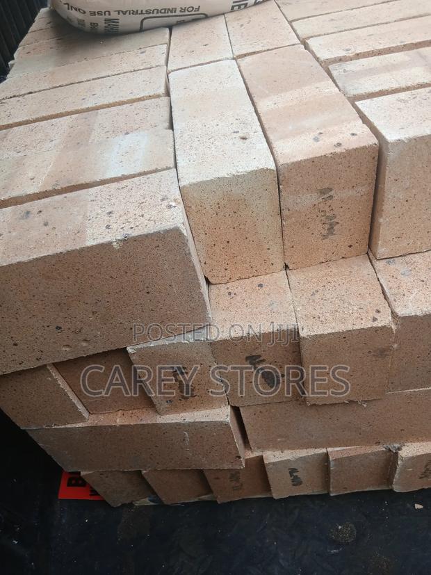 Fire Bricks Distributor / High -alumina - thumbnail 2
