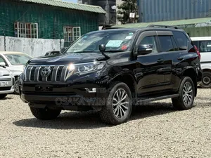 Toyota Land Cruiser Prado 2.8 2020 Black