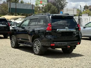 Toyota Land Cruiser Prado 2.8 2020 Black