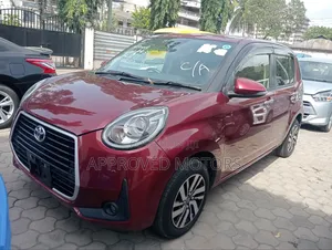 Toyota Passo 2019 Red