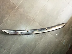 Harrier 2014-2018 Bonnet Chrome.