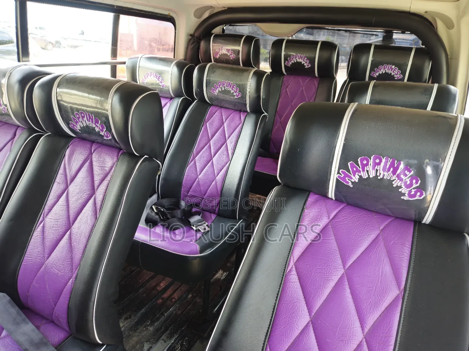 Toyota HiAce 2017 White