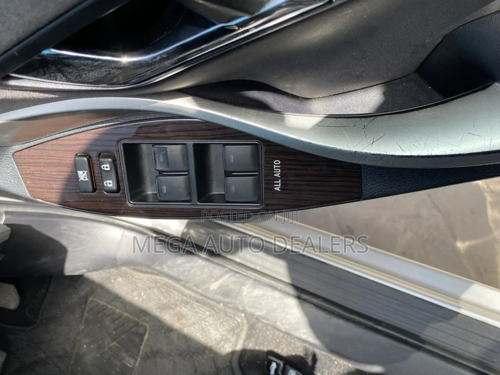 Toyota Allion 2018 Silver