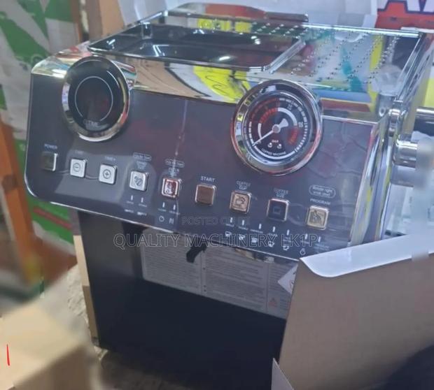 Commercial Coffee Machine With Inbuilt Grinder Available