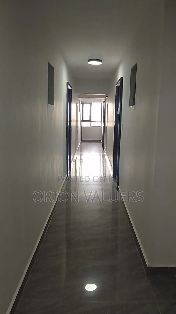 2bdrm Apartment in Valley Arcade for rent