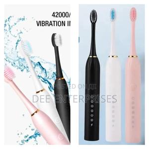 Sonic Electric Toothbrush - thumbnail 2