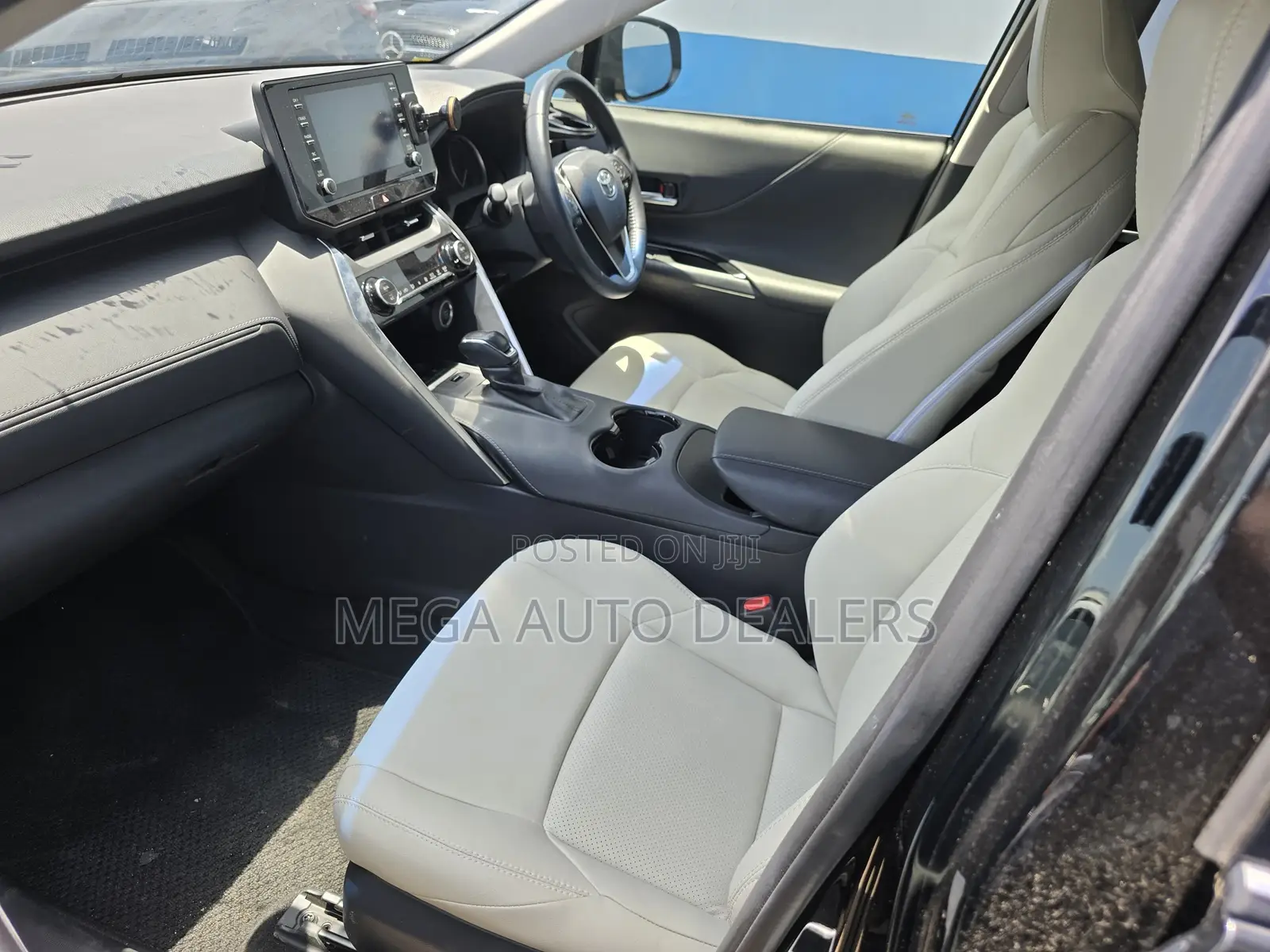 Toyota Harrier 2020 Black