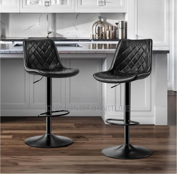 Home/Bar Furniture; Elegant Leather Upholstered Bar Stool Chair Design