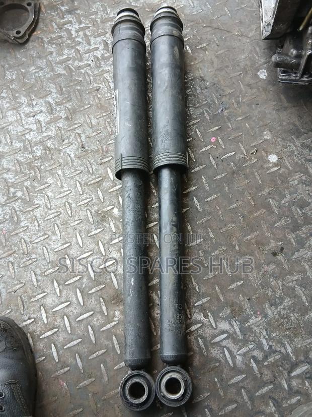 Rear Shocks Isis/Noah - thumbnail 2