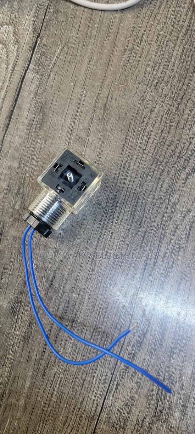 Solenoid Sockets - thumbnail 2