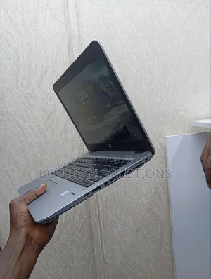 Laptop HP EliteBook 840 G4 8GB Intel Core i7 SSD 256GB