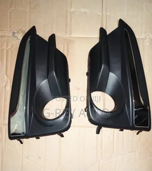 Subaru Impreza 2018 Foglights Covers.