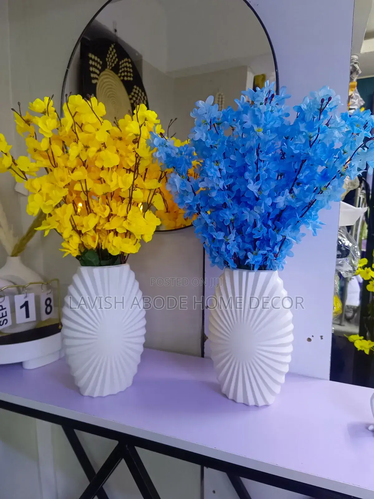 Unbreakable White Nordic Oval Flower Vase /Flowers