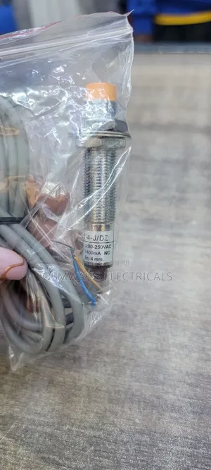 Proximity Sensor M 12