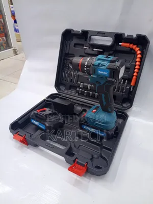 Makita Cordless Impact Drill Driver 88v With 2 Batteries Charger