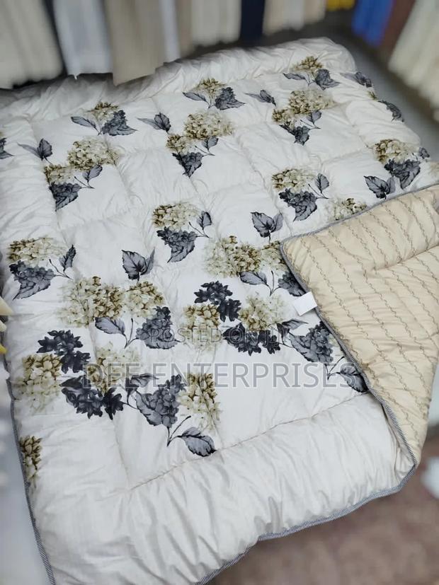 Double Sided Heavy Cotton Binded Duvet - thumbnail 2