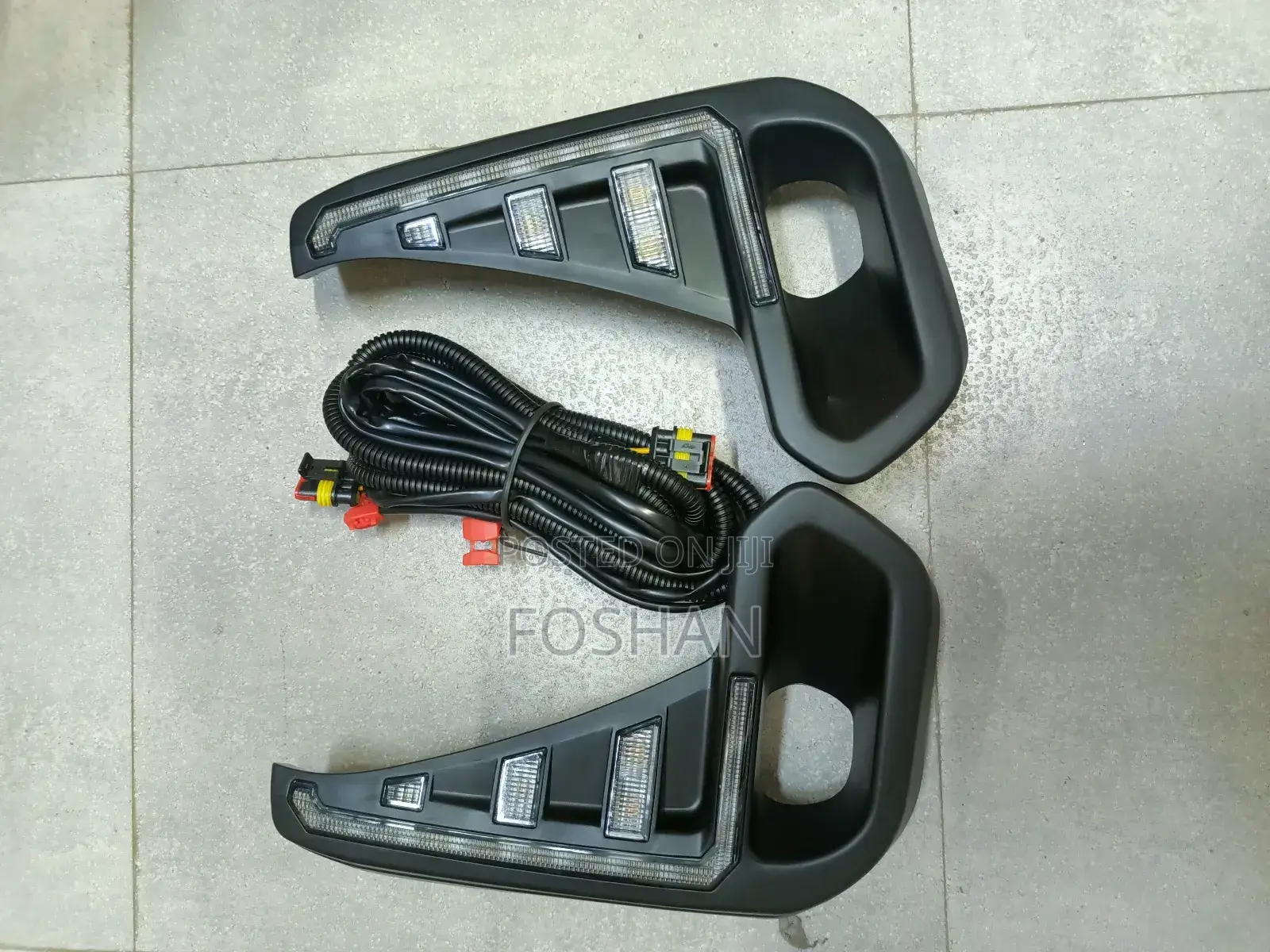 Revo 2020 DRL Foglight Covers/DRL