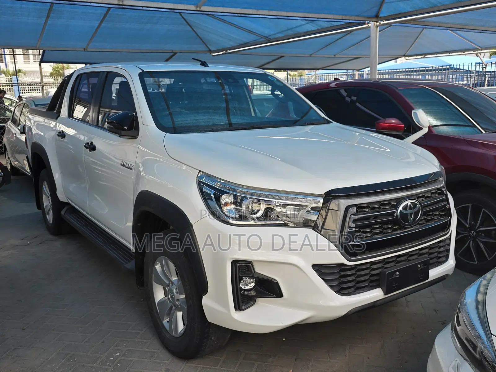 Toyota Hilux 2018 White