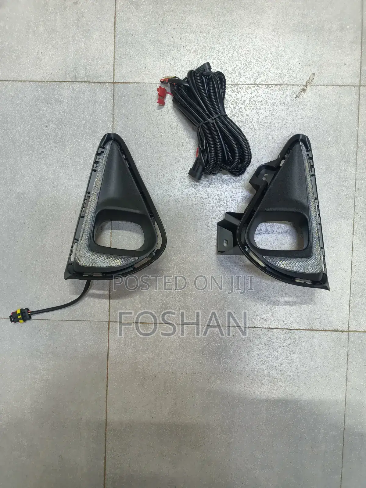 Axio/Fielder 2017 Fogcovers With DRL