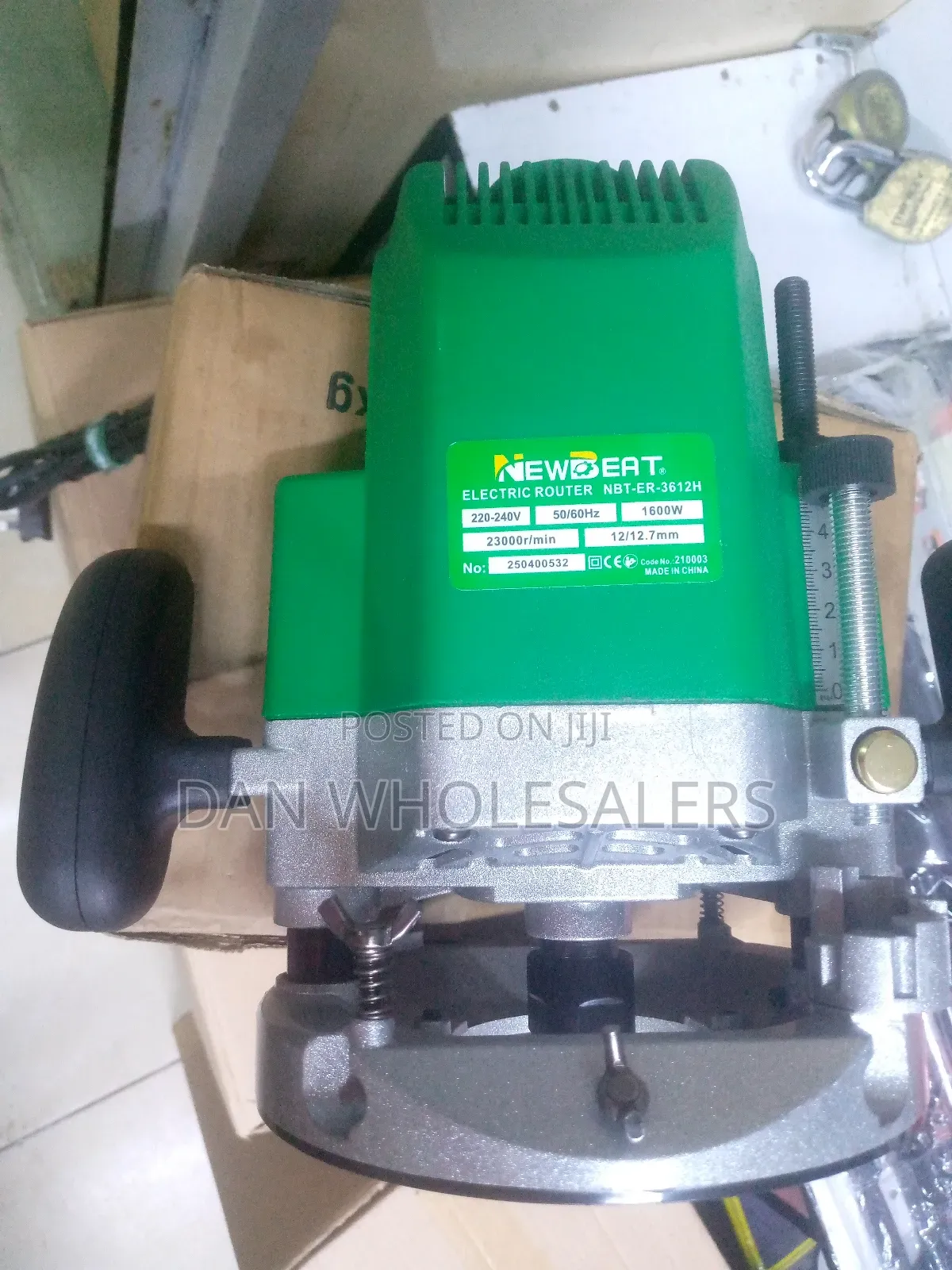 Heavy Duty Newbeat Wood Router 1600watts