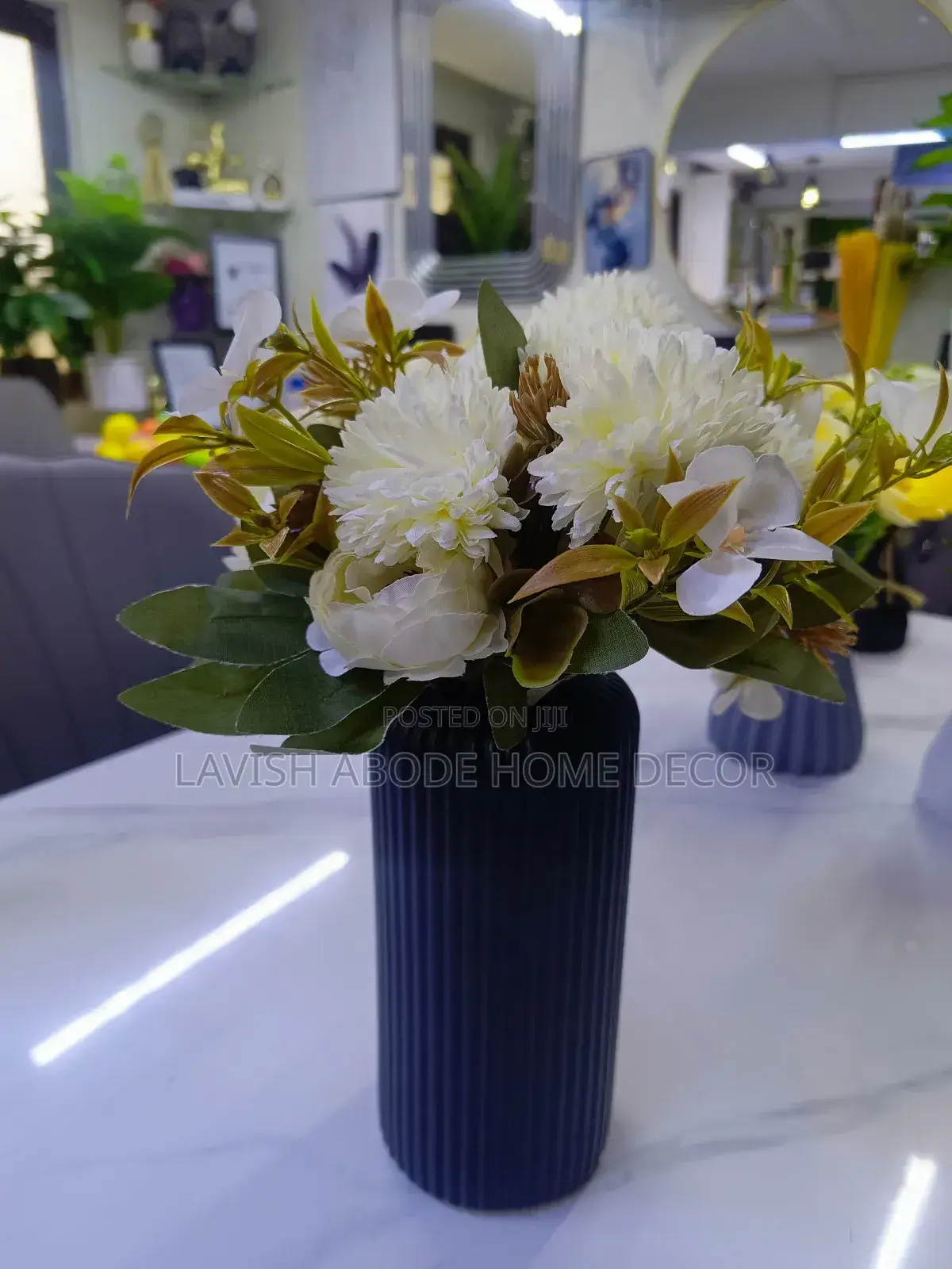 Ribbed Black Flower Vase /Flowers