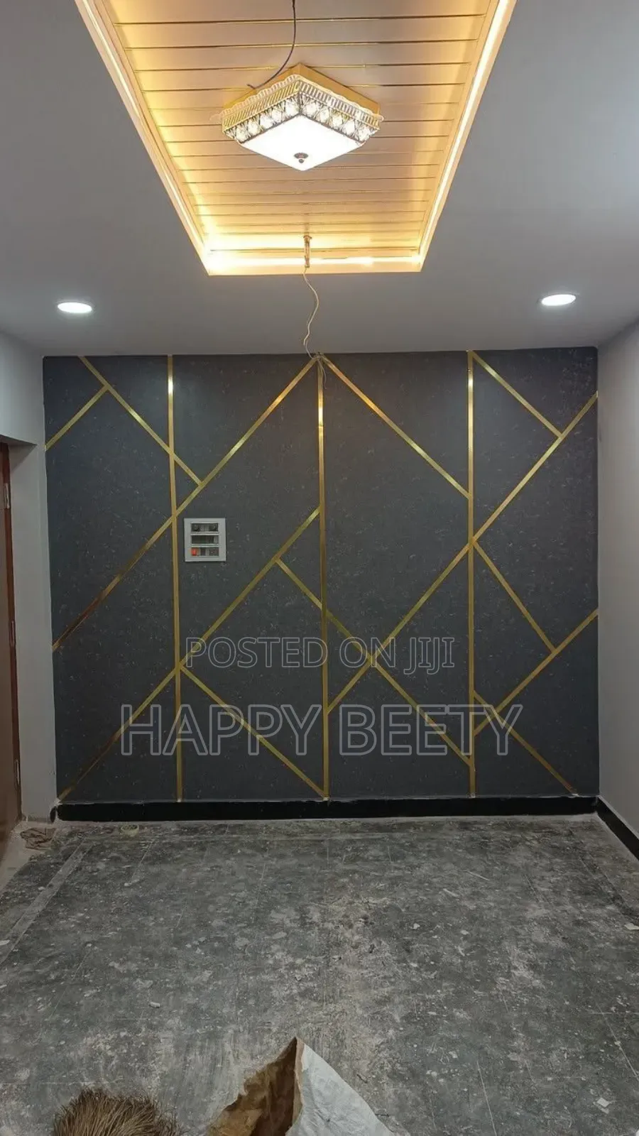 Elegant Modern Prints Wallpaper
