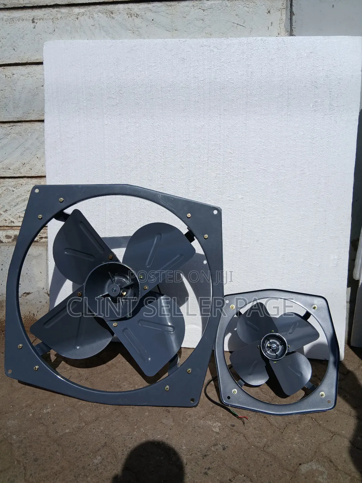 Smoke Extractor / Industrial Exhaust Fan 12"