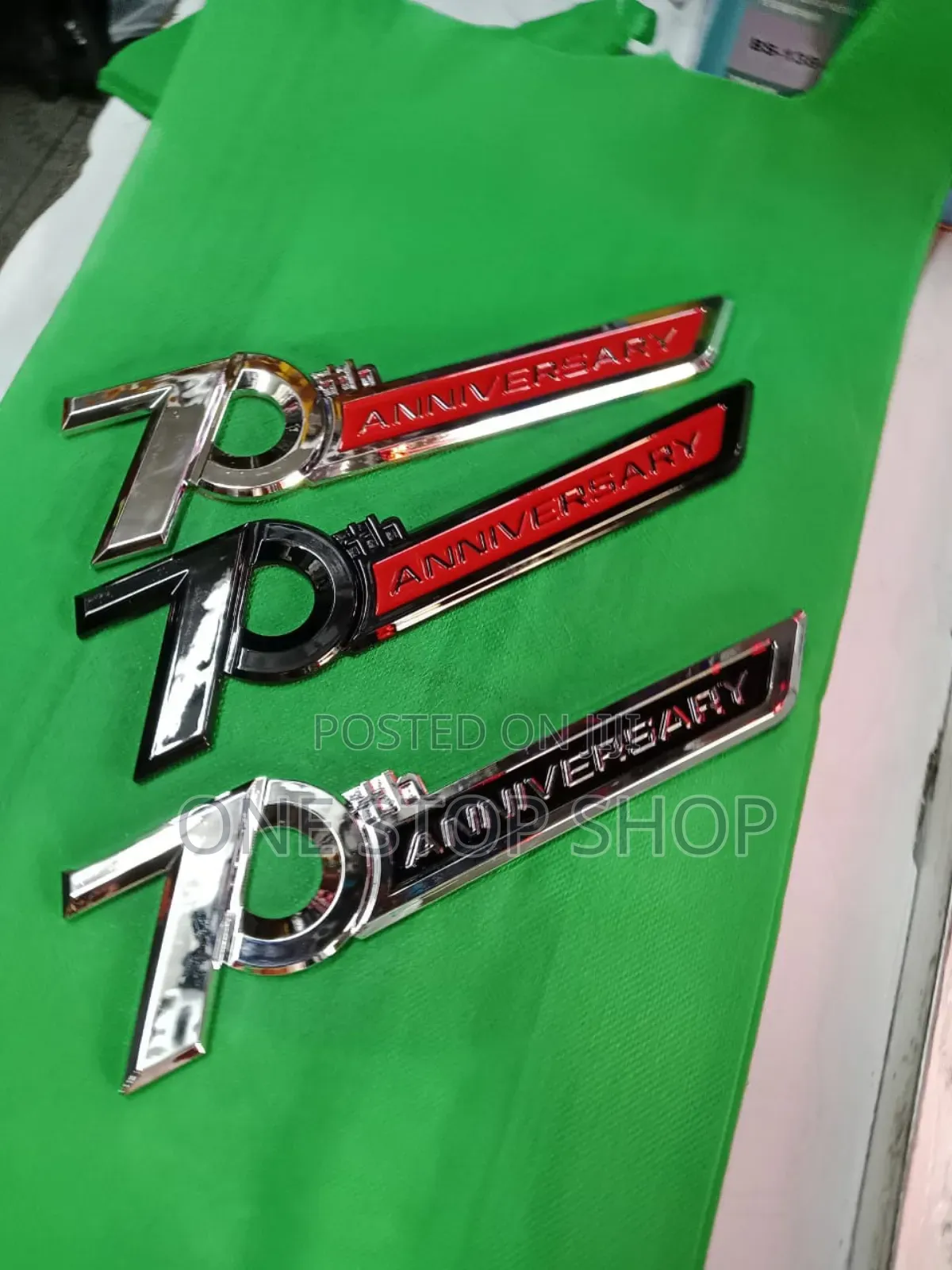 70th Anniversary Self Adhesive Prado3d Badges in Colors