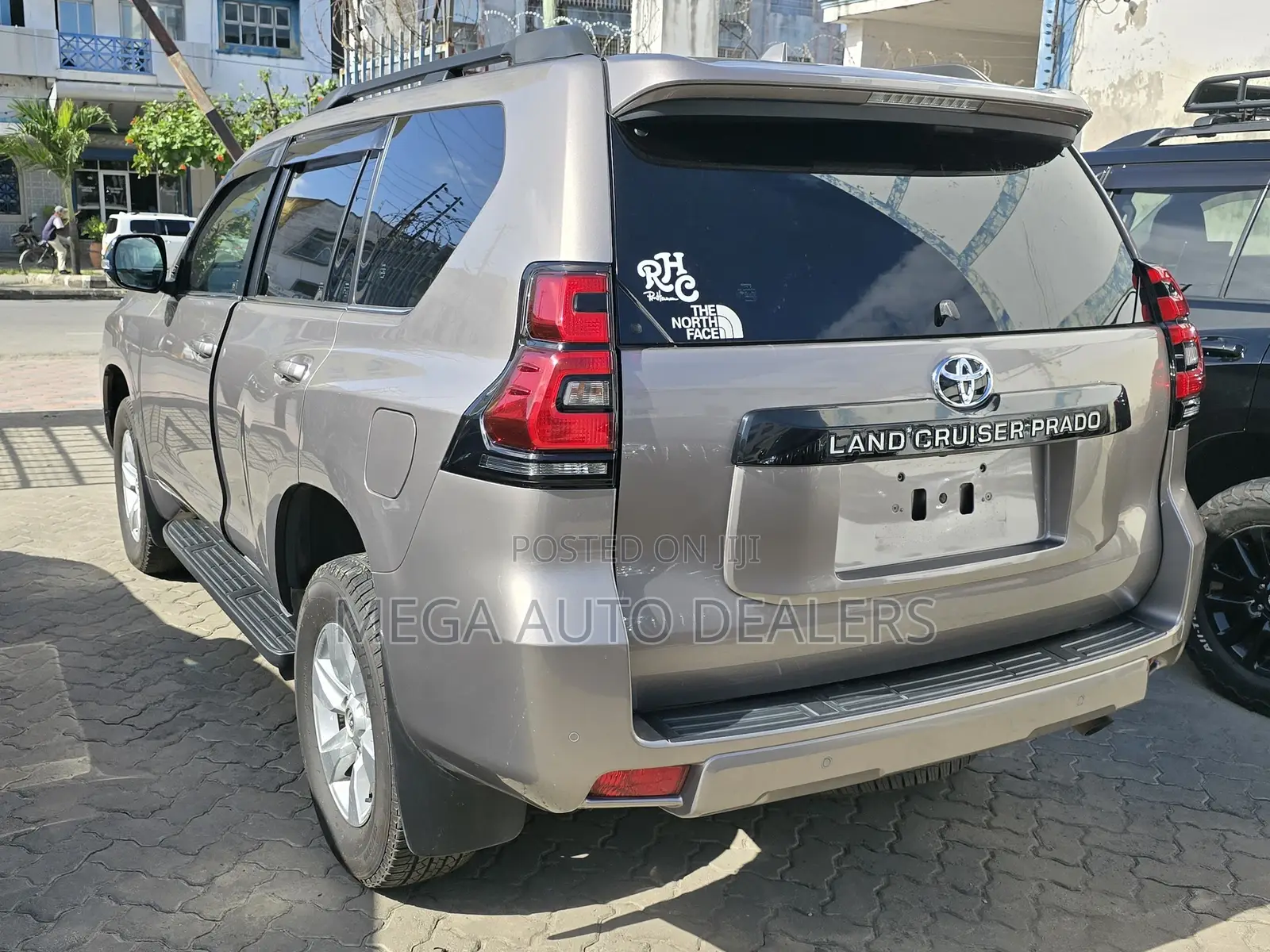 Toyota Land Cruiser Prado 2019 Gray