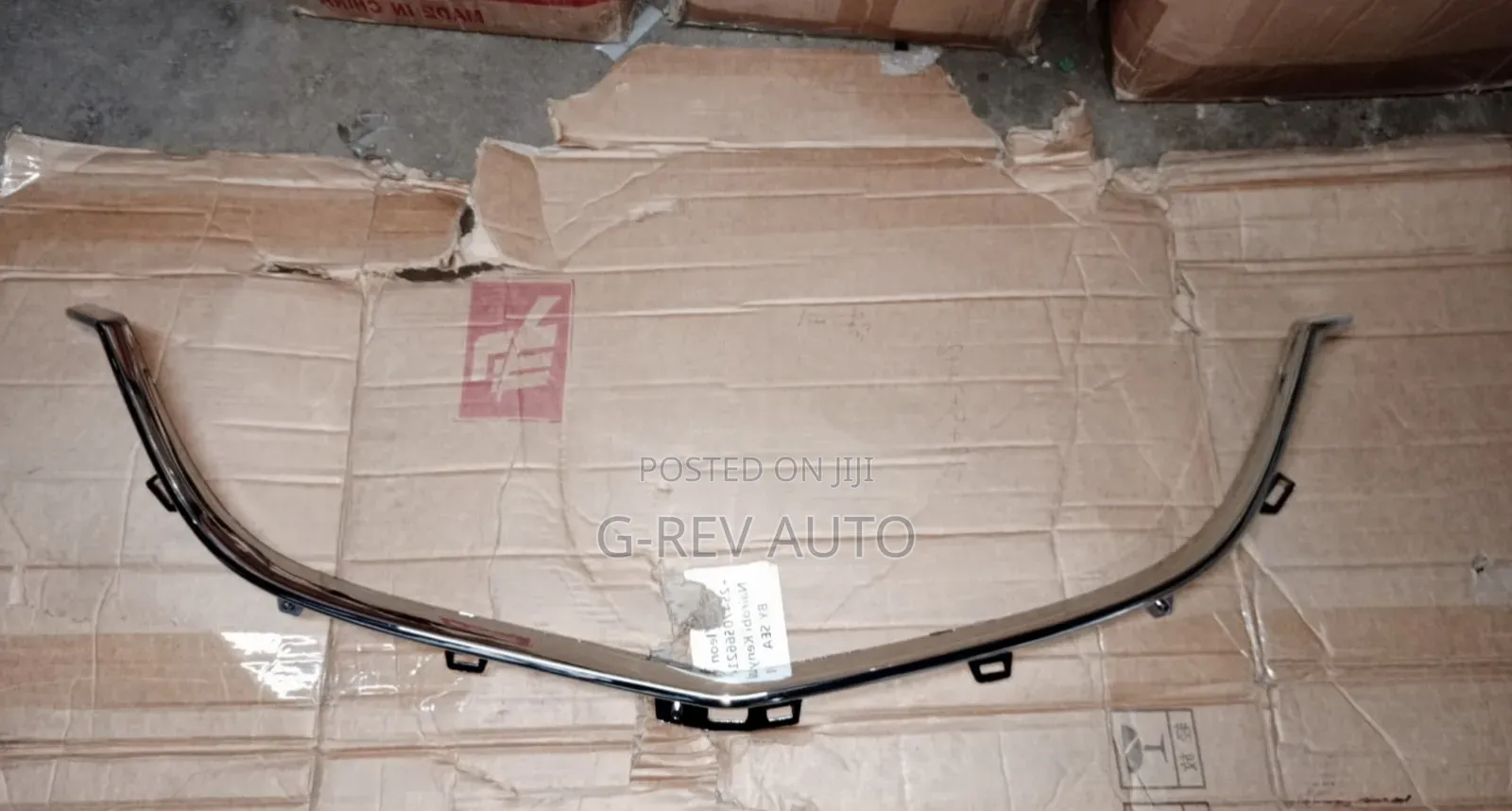 Mazda Demio 2015-2019 Grill Chrome.