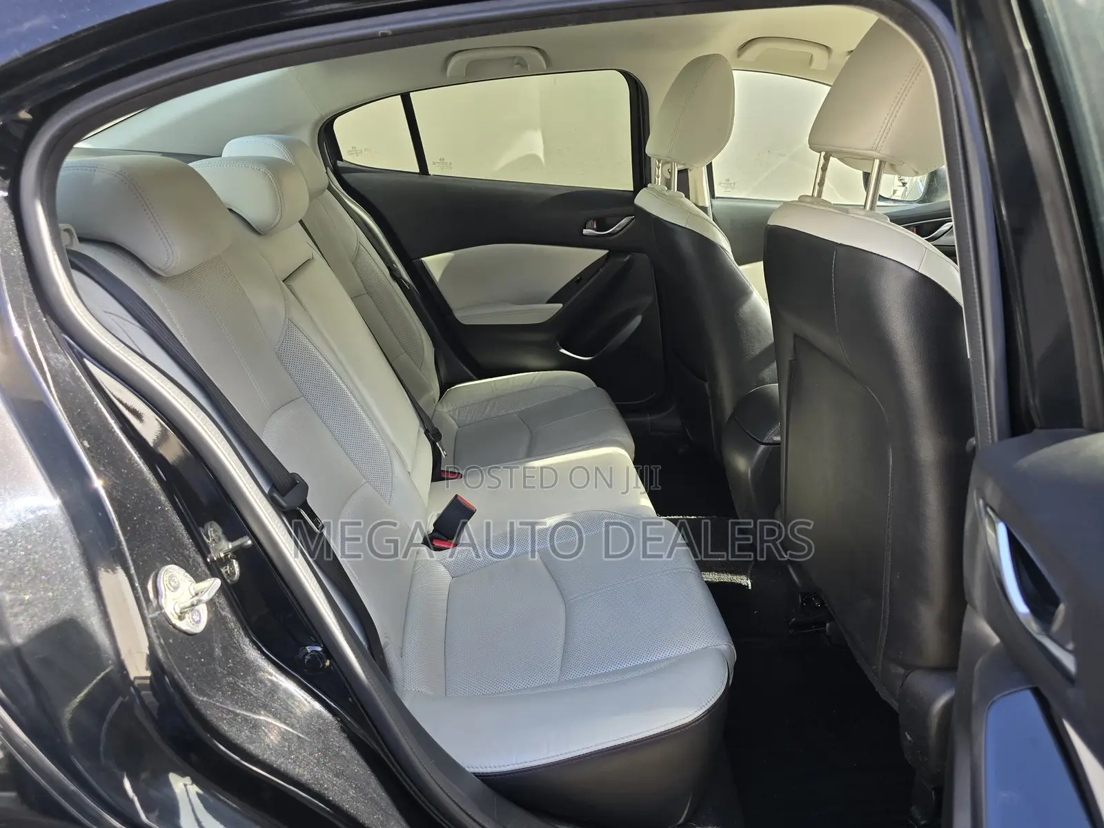 Mazda Axela 2018 Black