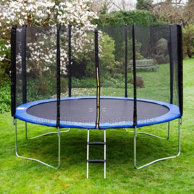 8ft Trampoline Brandnew Outdoor Heavyduty - main view