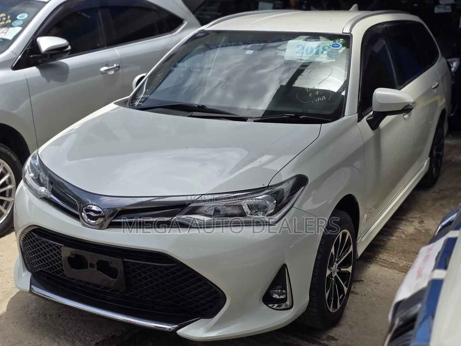 Toyota Corolla Fielder 2018 White