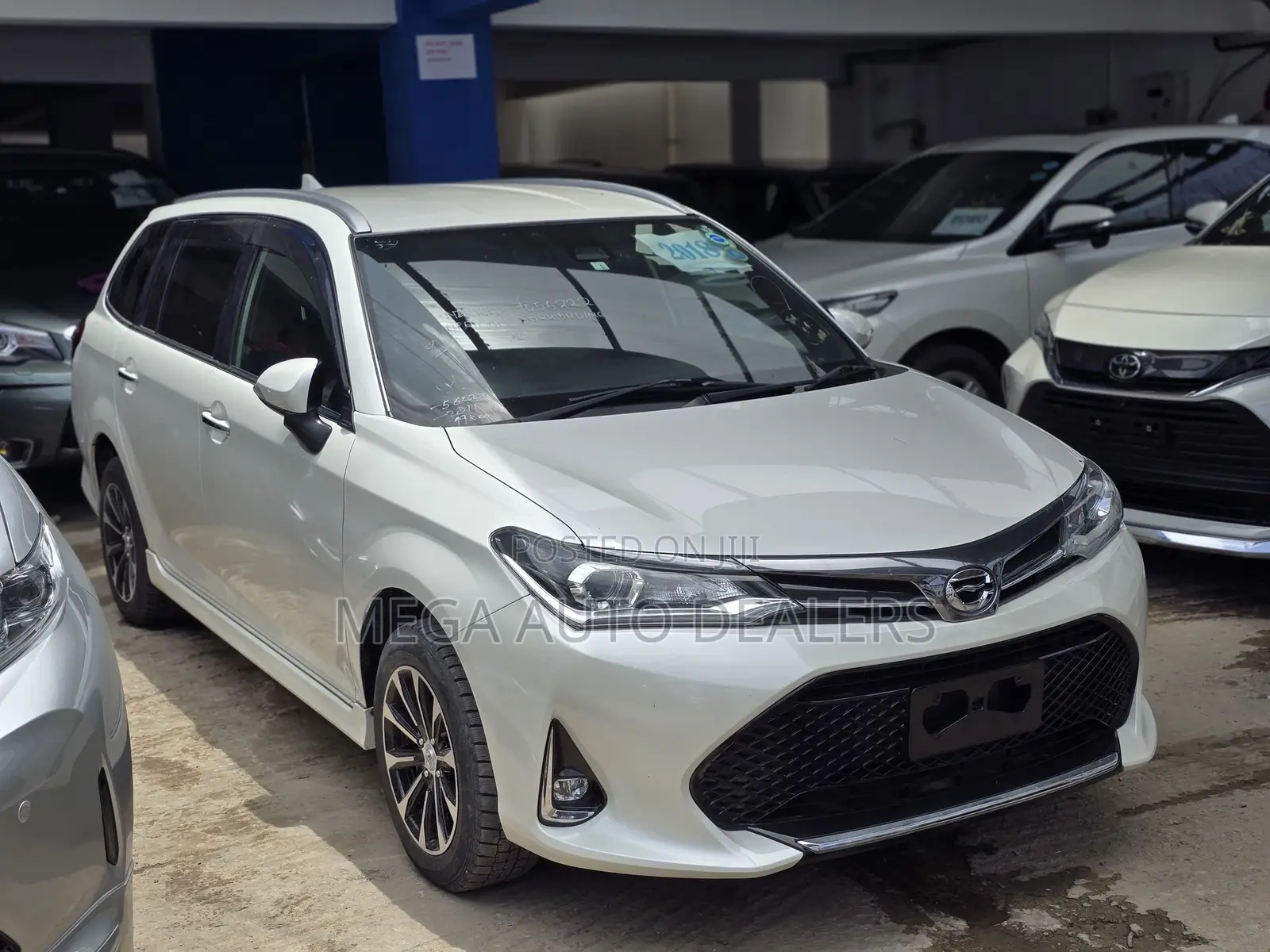 Toyota Corolla Fielder 2018 White