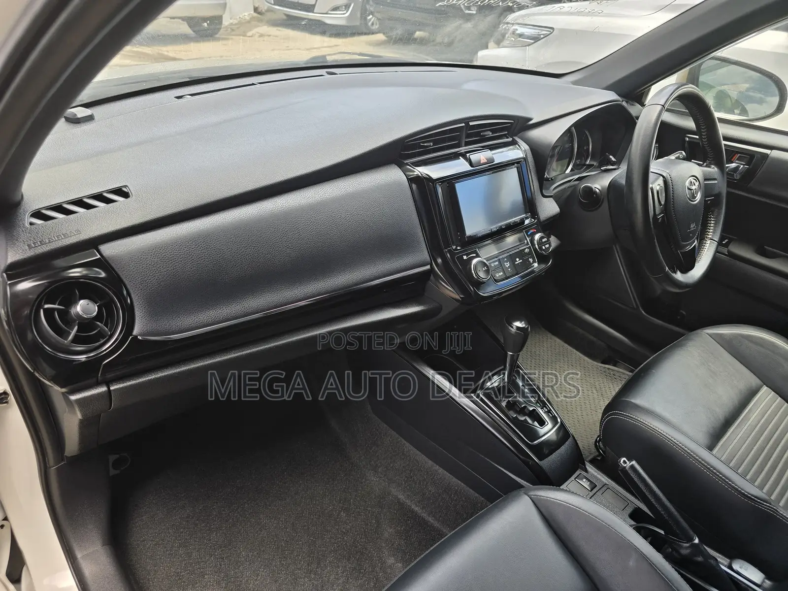 Toyota Corolla Fielder 2018 White
