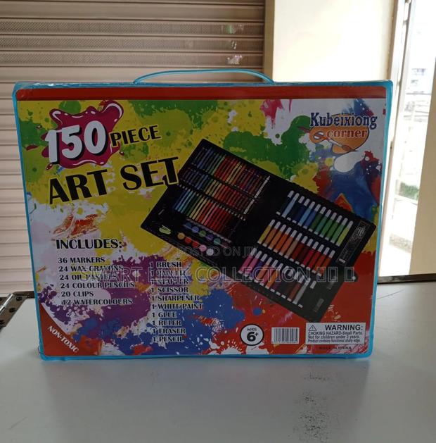150-Piece Briefcase Art Set. - thumbnail 2