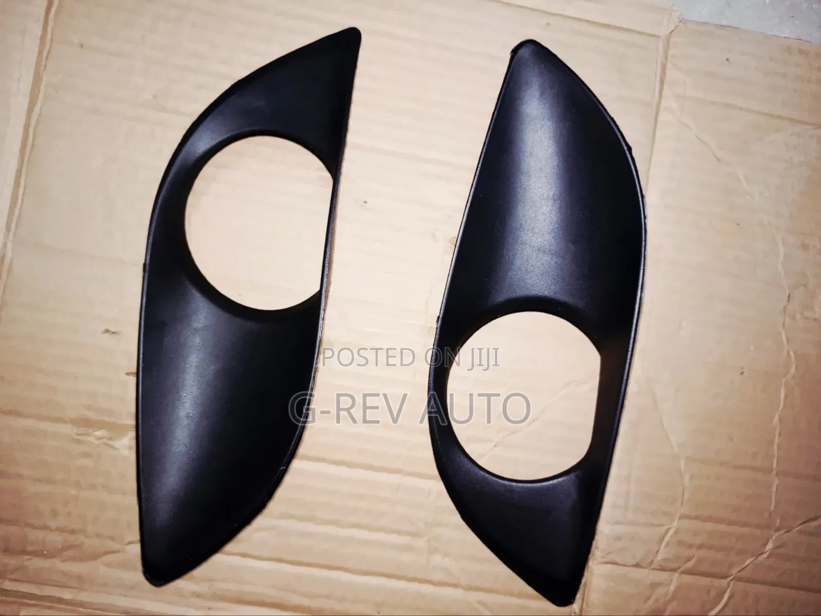 Vitz 2008 Foglights Covers.