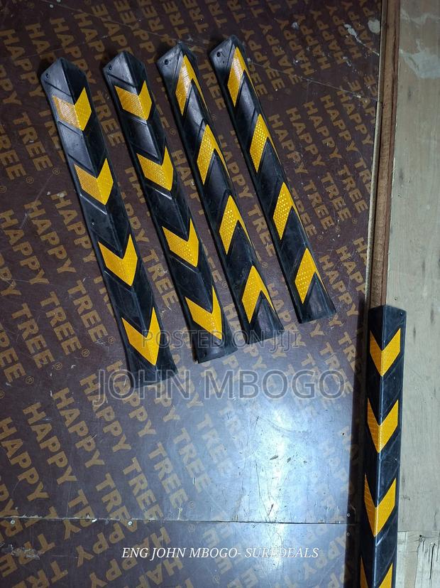 Corner Guard / Column Protector. - main view