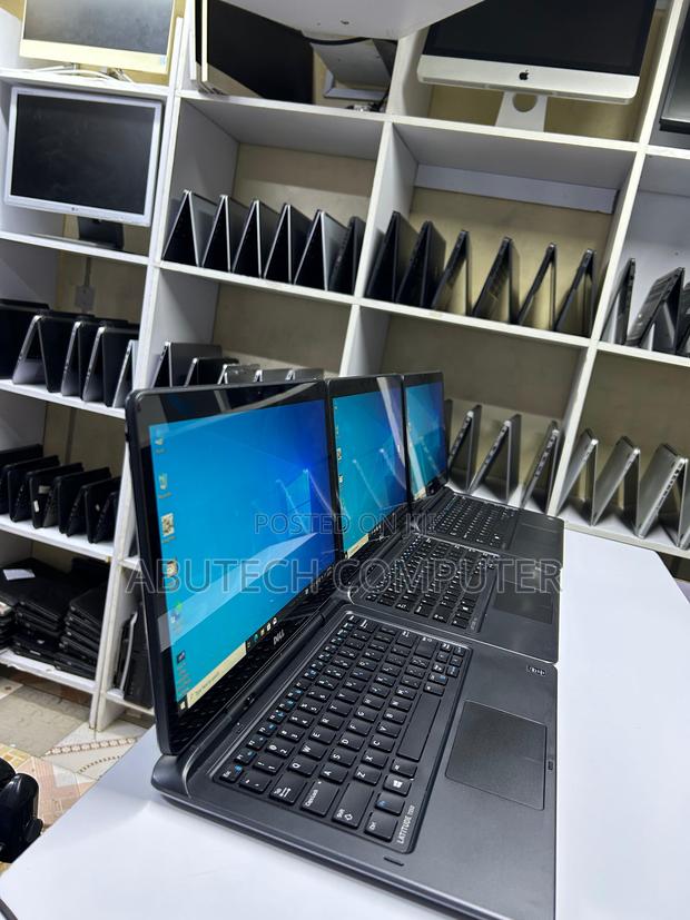 Laptop Dell Latitude 13 7350 8GB Intel Core i5 SSD 256GB - thumbnail 4