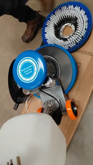 Commercial Heavy Duty Floor/Carpet Scrubbing Machine Offer.