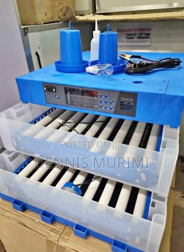128 Eggs Incubator/Efficient Machine - main view